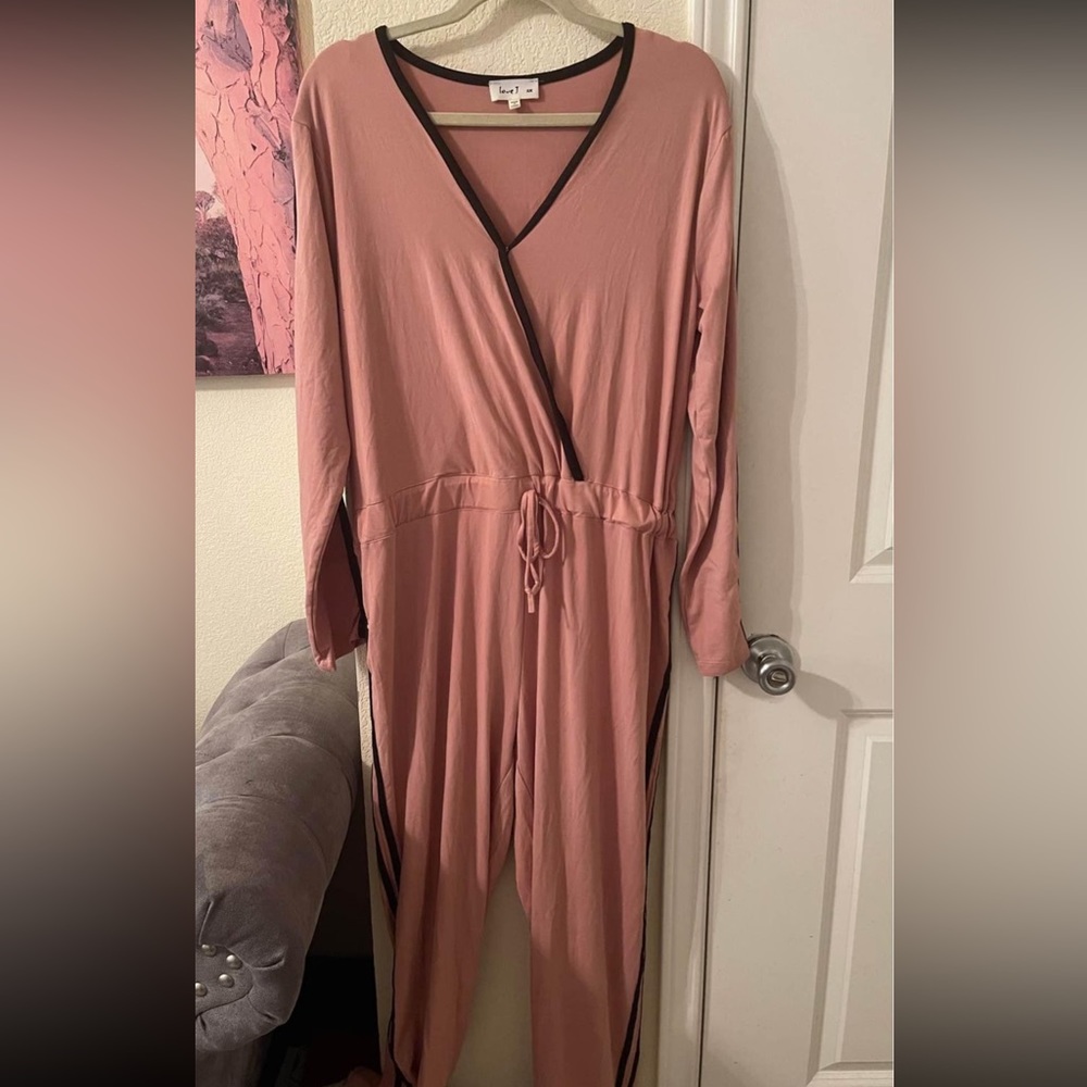 Plus Size Women’s long pink jumpsuit size 2X pre-owned